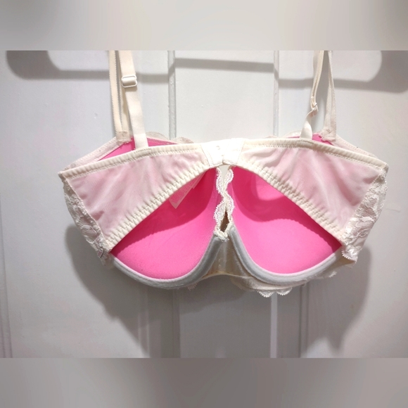PINK Victoria's secret bra size 34DD - Picture 2 of 3